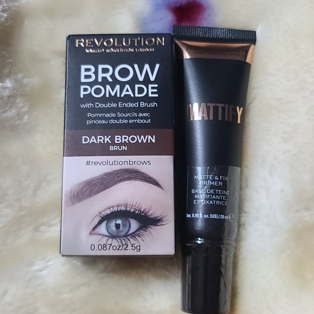Revolution Beauty Mattify Primer/Brow Pomade